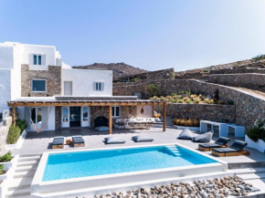 Villa Lydia with stunning view, by Red Windmill Villas